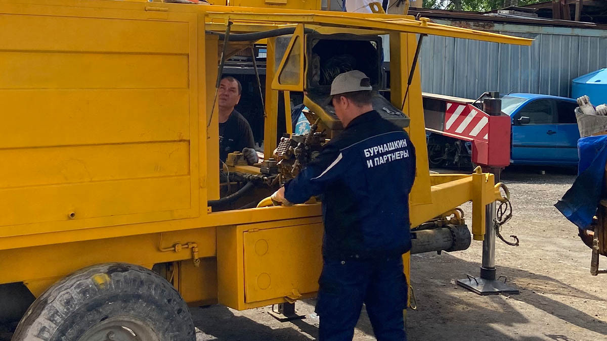 ООО "Бурнашкин и партнеры" провел ремонт бетононасоса CIFA 907